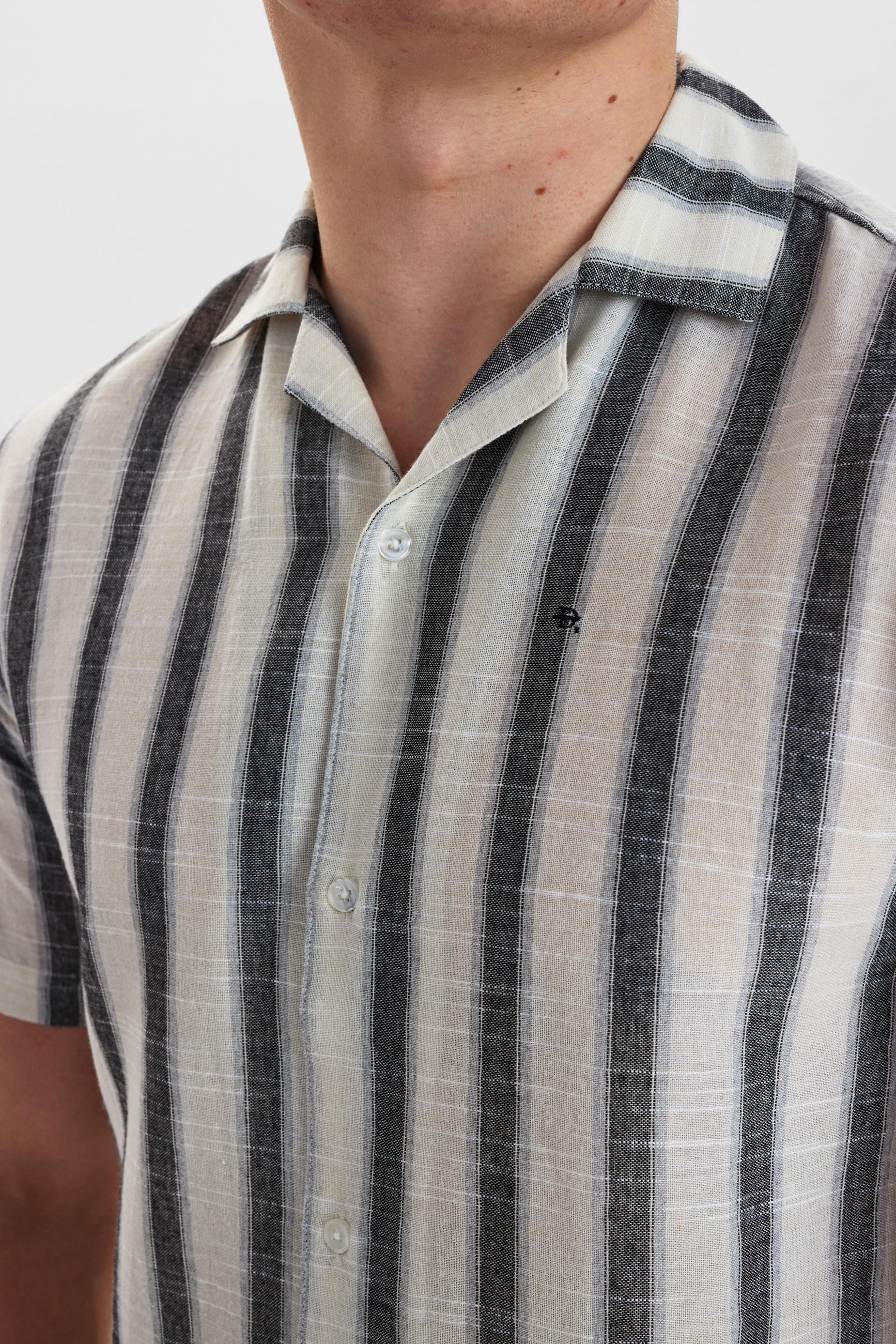 DXNMXRK. DX-Eason Outlet Meteorite