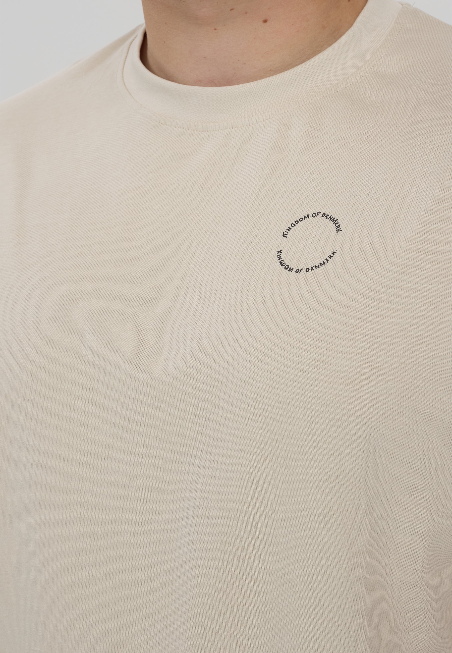 DXNMXRK. DXGandalf T-shirt Beige