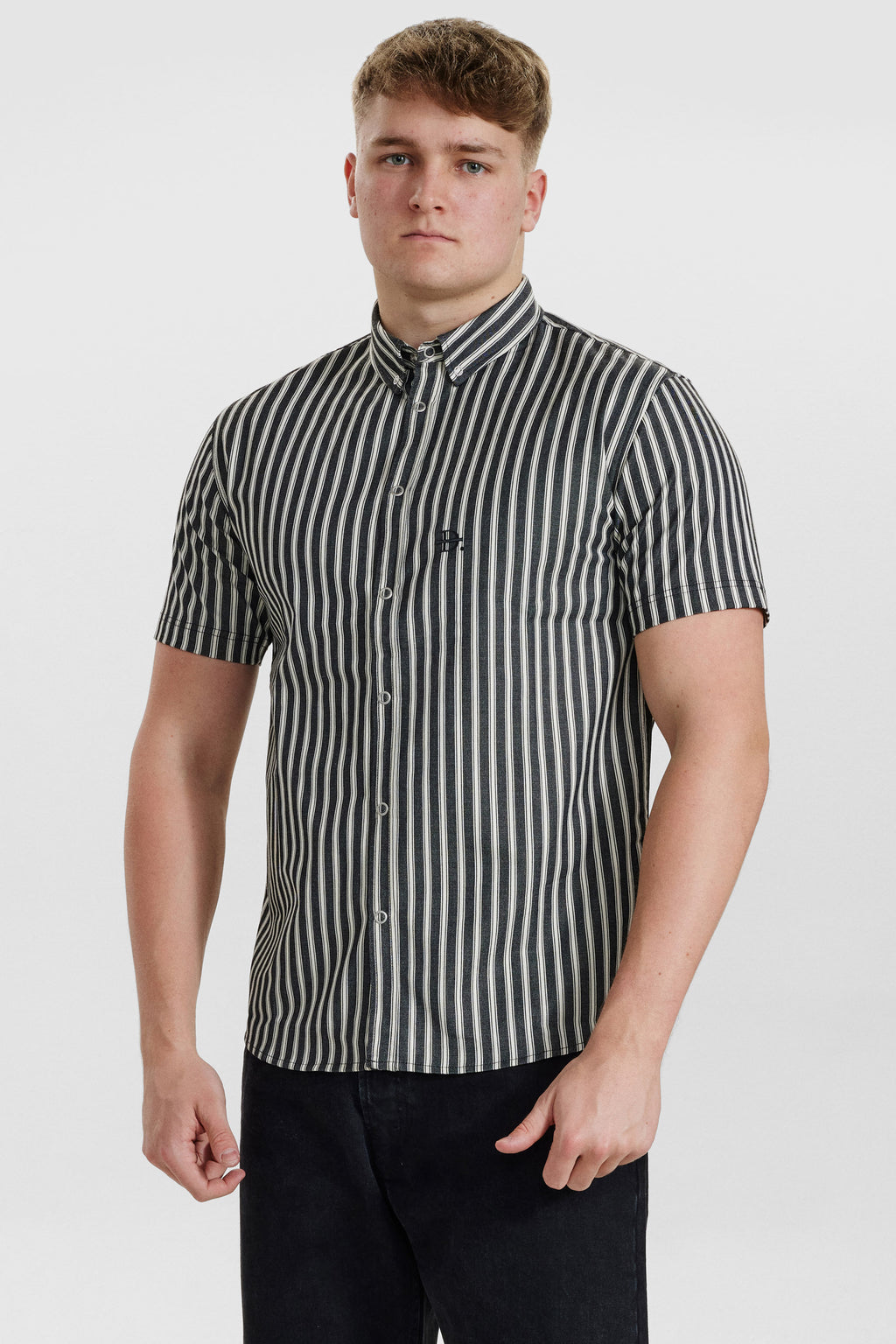 DXNMXRK. DX-Carsten Shirt White/Black